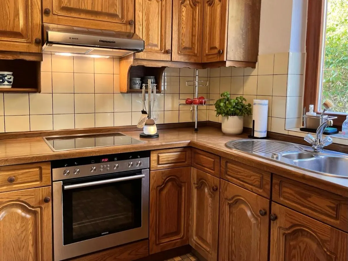 Holiday home Messe- & Ferienhaus Gertraud Am Ludwigskanal, 24 H Self Check-In, Gratis Parken Wendelstein Germany