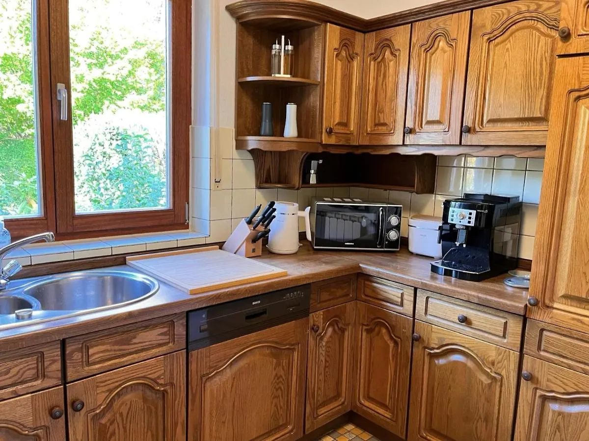 Holiday home Messe- & Ferienhaus Gertraud Am Ludwigskanal, 24 H Self Check-In, Gratis Parken Wendelstein