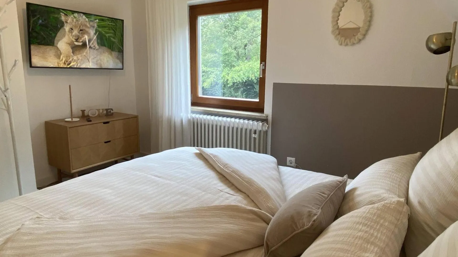 Messe- & Ferienhaus Gertraud Am Ludwigskanal, 24 H Self Check-In, Gratis Parken Wendelstein Holiday home
